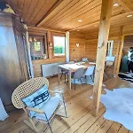 Holzhaus Horská chata