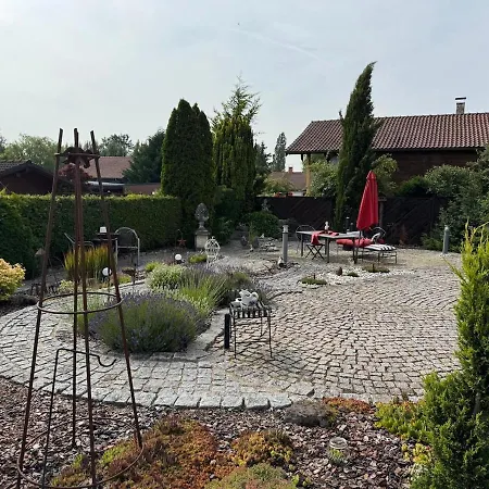 Holzhaus * Langatte