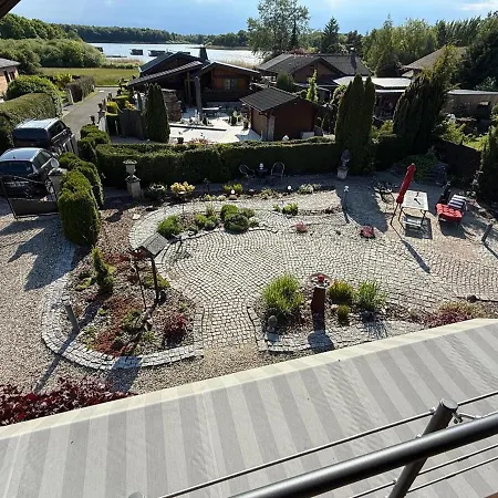 Holzhaus Horská chata Langatte